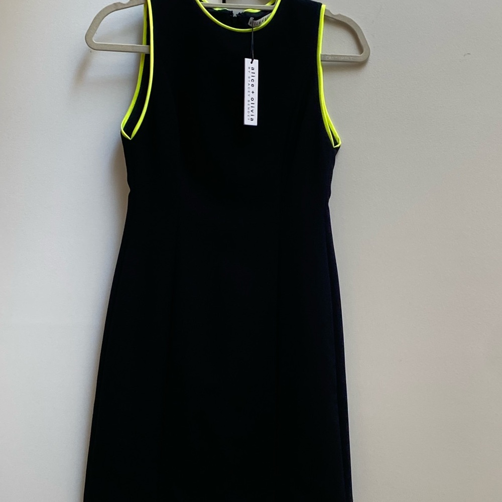Alice & Olivia Dress - Picture 11 of 11
